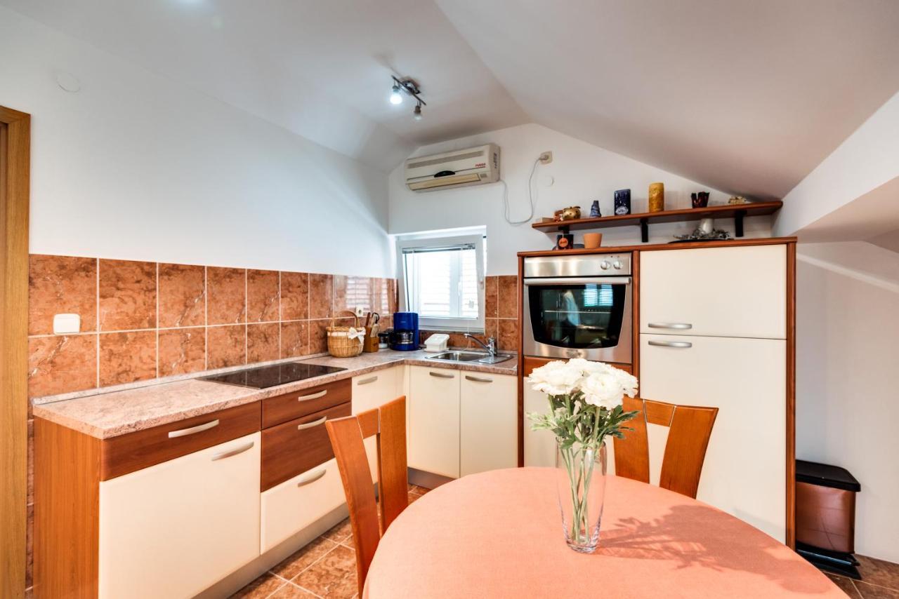 Apartamento Studio Maslina Šibenik Exterior foto