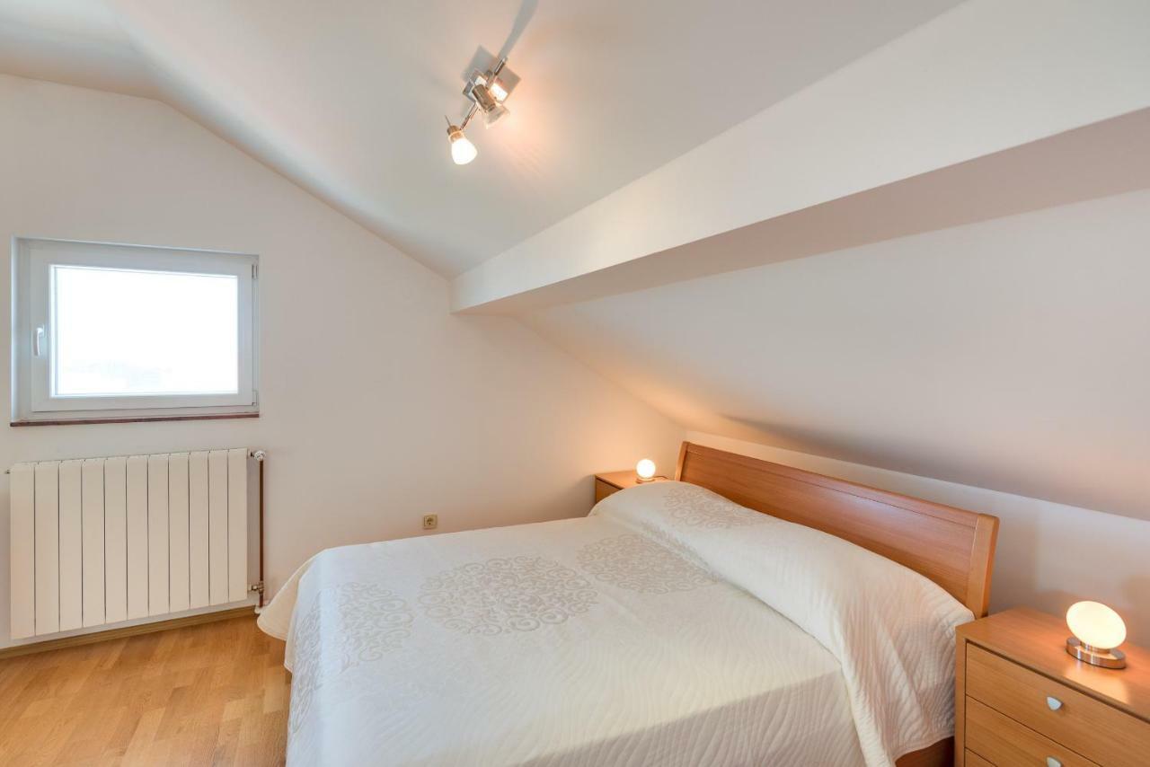 Apartamento Studio Maslina Šibenik Exterior foto