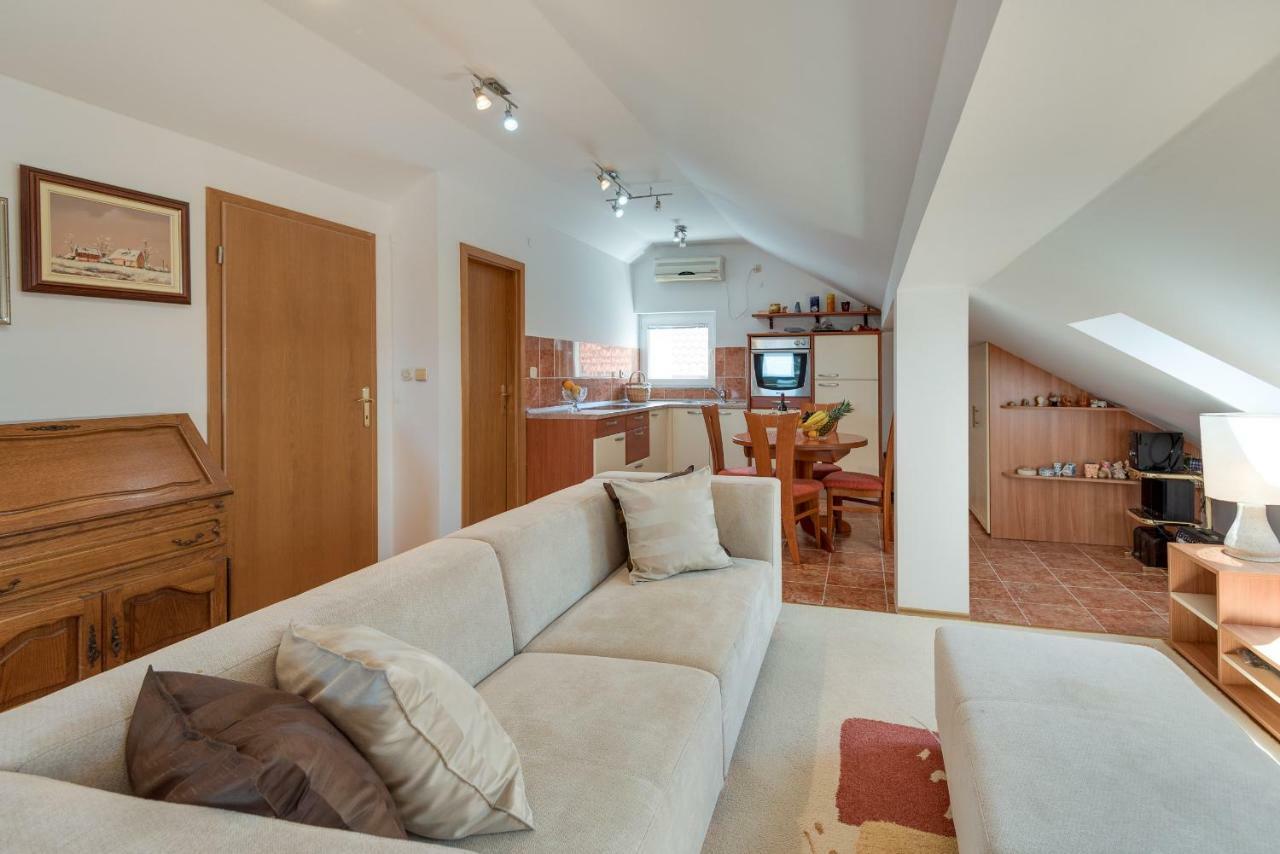 Apartamento Studio Maslina Šibenik Exterior foto